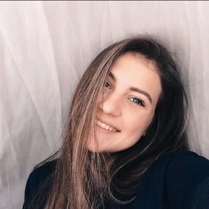 Meet your Posher, Jasmine